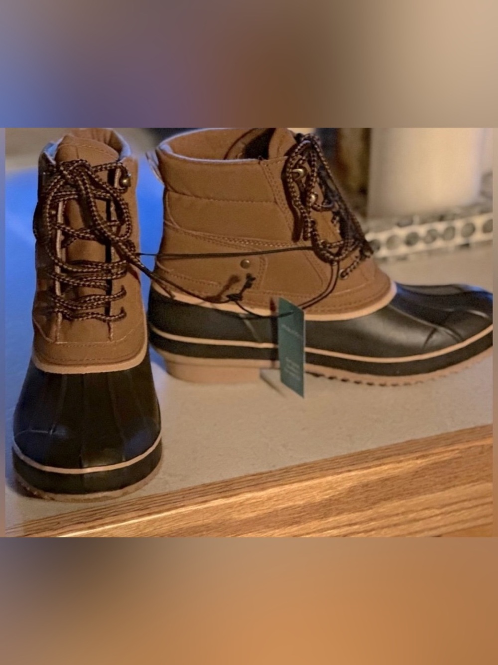 Maurices Brown and Black Insulated Lace-Up Duck Boots size 9 NWT